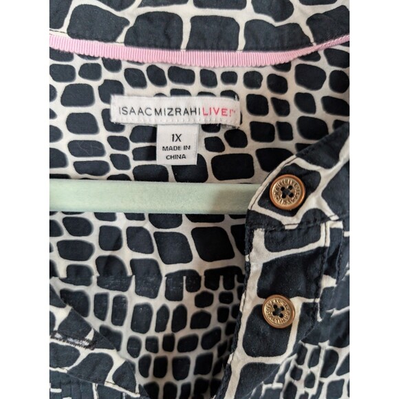 Isaac Mizrahi Black Alligator Print 3/4 Sleeve Shirt 1X - Picture 3 of 8